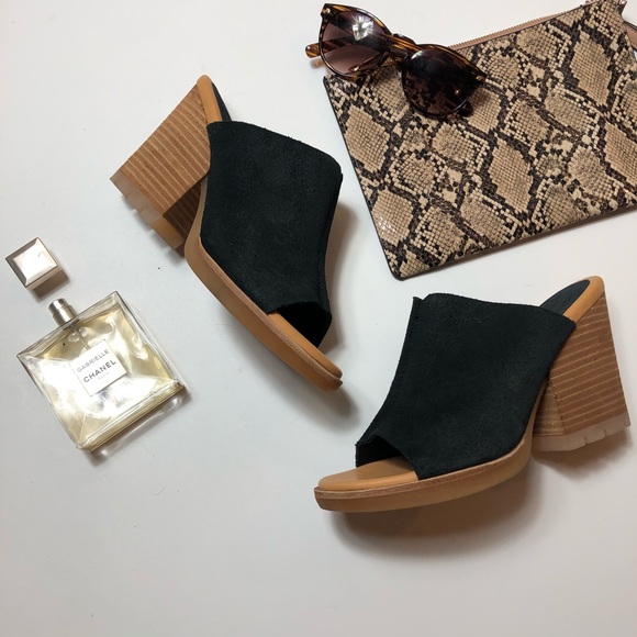 Kork-Ease Shoes - Kork-Ease Lawton Chunky Heel Black Suede Mules